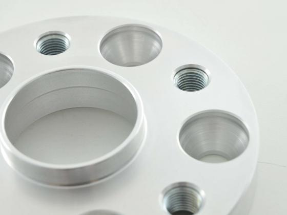Spurverbreiterung Distanzscheibe System B+ 15 mm pro Rad Lotus Omega Spurverbreiterung Distanzscheibe System B+ 15 mm pro Rad Lotus Omega